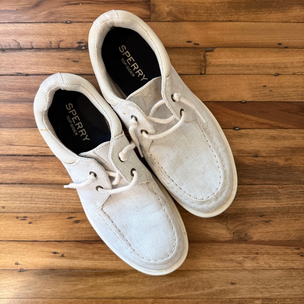 Sperry Women’s Captain’s Hemp Slip On Casual Flats boat shoes size 9 off white